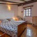 Awesome Apartment In Divaca With Wifi *