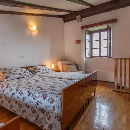 1 Bedroom Beautiful In *