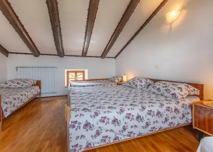 1 Bedroom Beautiful In Daire *