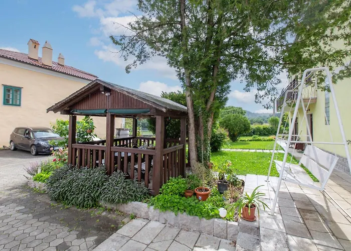 1 Bedroom Beautiful In Divača